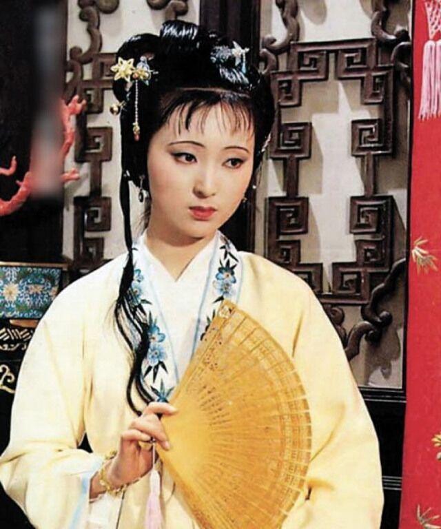 王熙凤|《红楼梦》经典细节解析——第7回贾琏和王熙凤的日间嬉戏