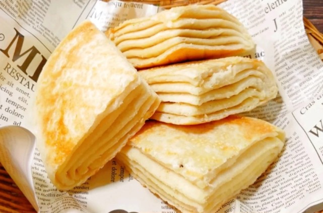 千层饼不要直接上锅烙多做一个步骤准没错松软又好吃