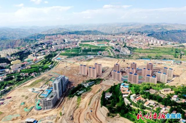 出山入城有富路东乡县城南区易地搬迁见闻