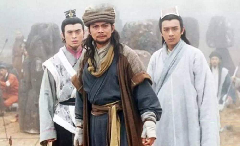 打狗棒法|乔峰为什么不使用打狗棒法？黄蓉：那是骗人的玩意儿