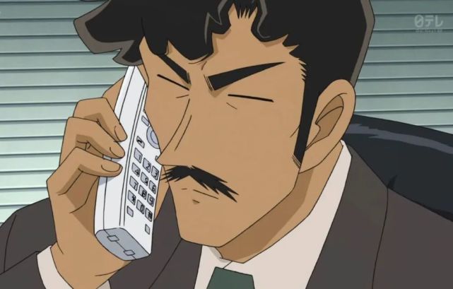 怪盗基德的手法遗传老爹黑羽盗一;服部平次的推理遗传老爹服部平藏