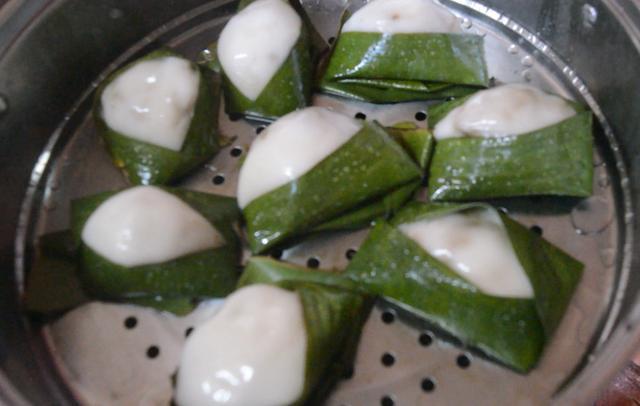 海南著名特色风味小吃椰子粿的农村家常做法历时两天才做好