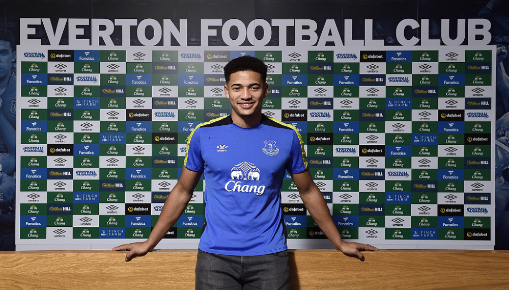 恒大归化之谜:高拉特即将披上国足战袍,而蒋光太为何如此棘手