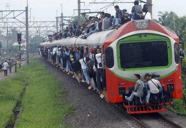 印度_社会|经济复苏有望 印度欢呼货车时速超46公里/小时