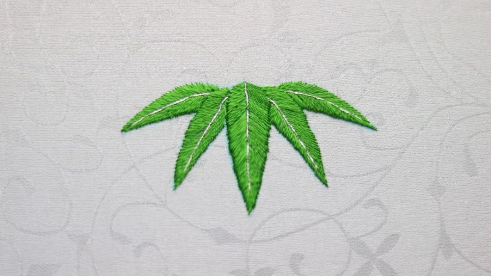 红茶的刺绣练习日记:竹叶