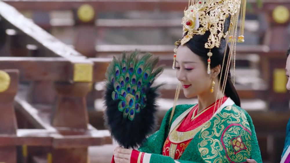 一生简直是传奇,最牛岳父是她爹?涨芝士了