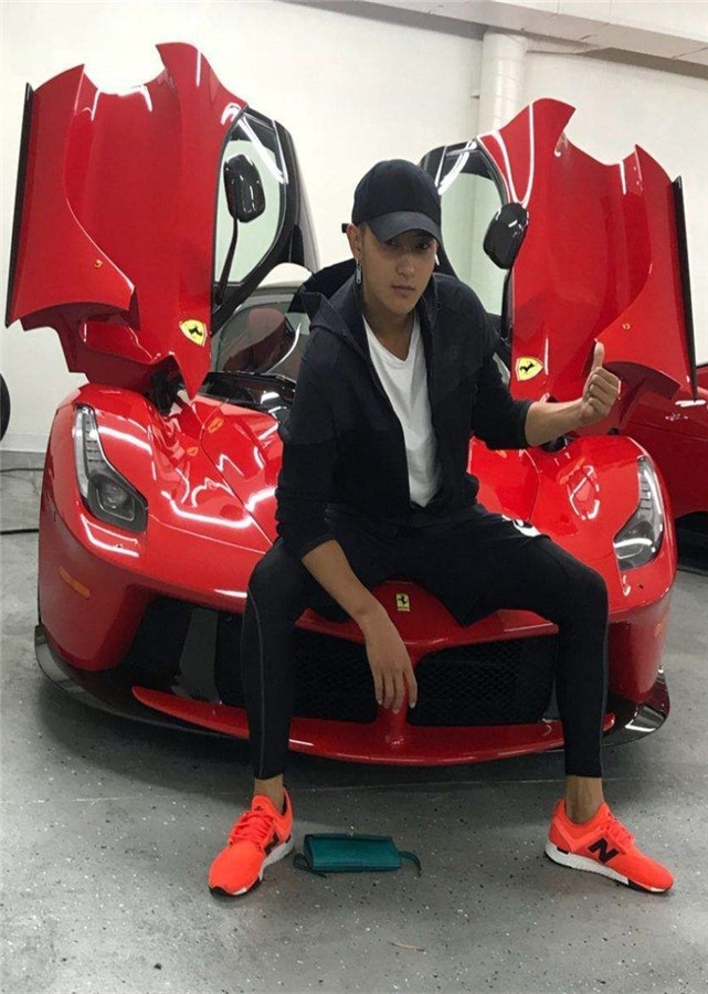 蔡徐坤卧室王俊凯卧室鹿晗卧室看到黄子韬的超级富二代