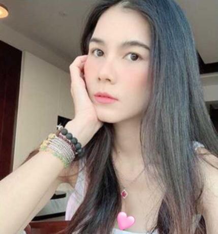 泰国最美艳星狠甩74岁富豪老公只因怕他猝死交新男友要先查账