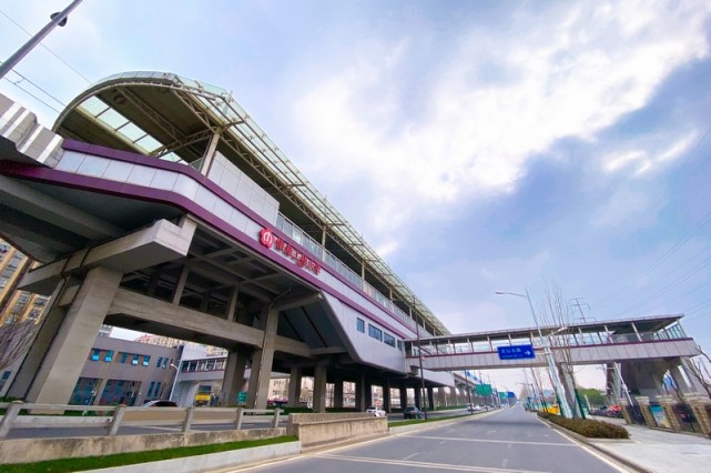 图6地铁高架站 @南京地铁