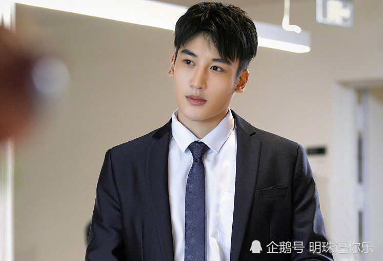 完美关系薛义侮辱林肯林肯老爸自爆身份薛义跪求放过我