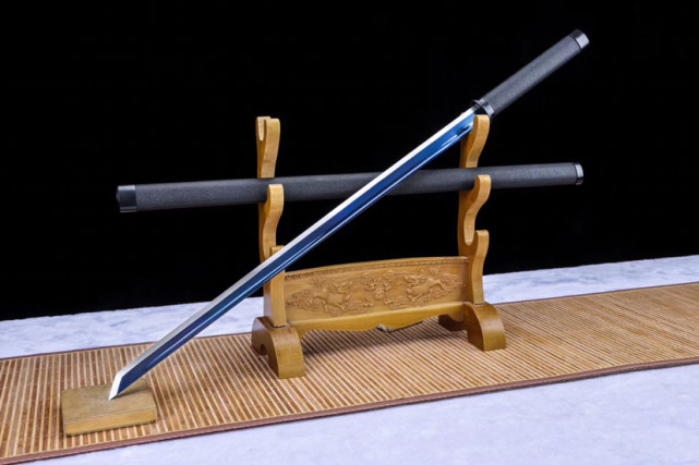 一体素装唐刀蓝弹簧钢锻造烤蓝工艺