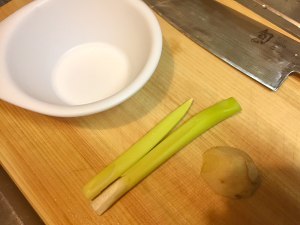剩下的葱芯不要浪费,和姜一起搭配