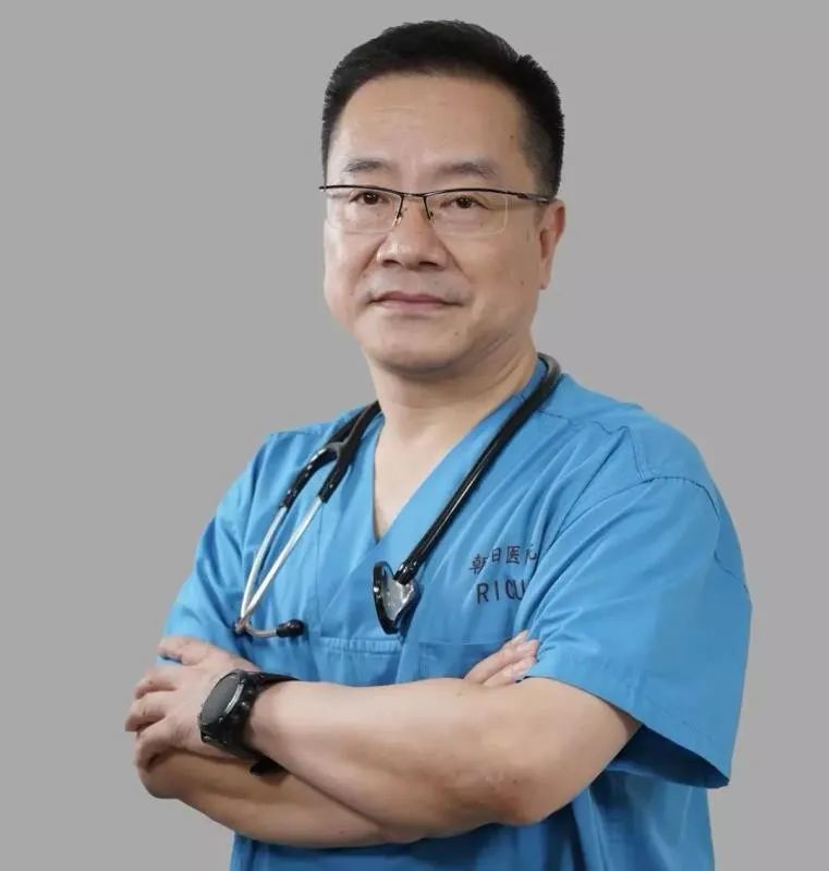 童朝晖教授救治关口前移是降低重症率及死亡率的关键