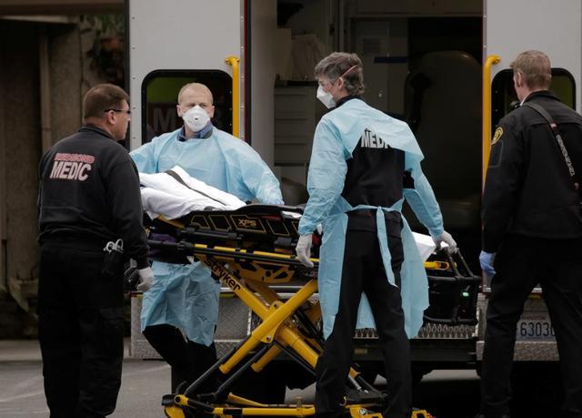 昆尼皮亚克大学|这地10天内1000多人死于新冠，当地民众承认新冠传播已失控