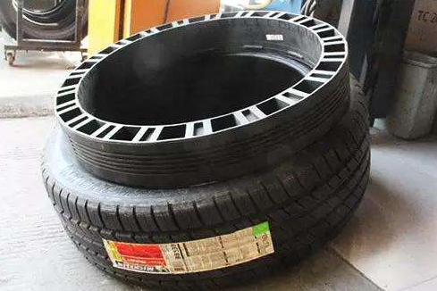 劳斯莱斯幻影为什么敢卖800万?切开后轮胎后知道了,不愧是劳斯莱斯