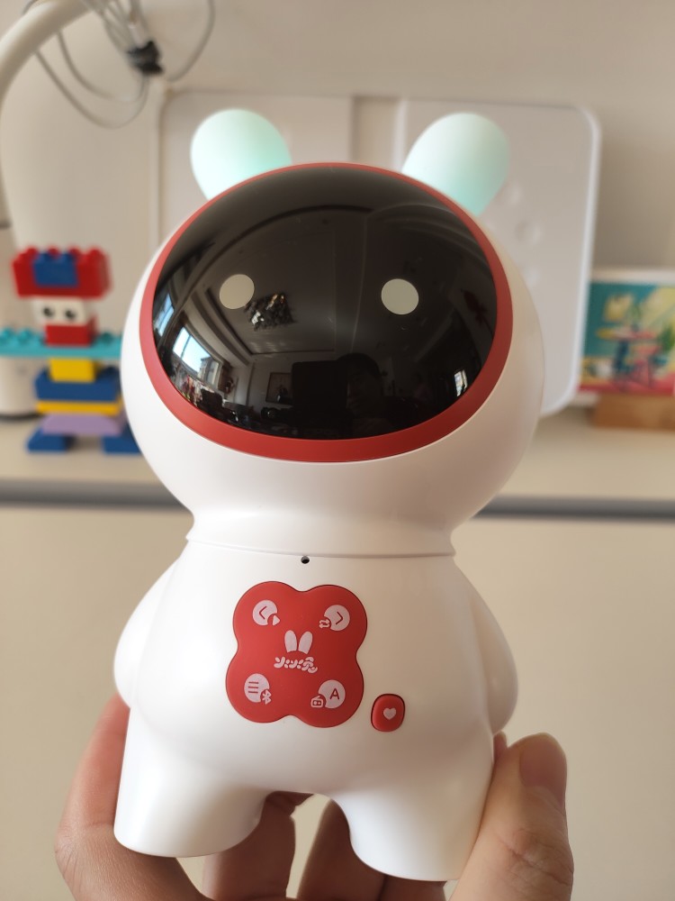 开箱华为火火兔早教机让孩子多一个智慧玩伴