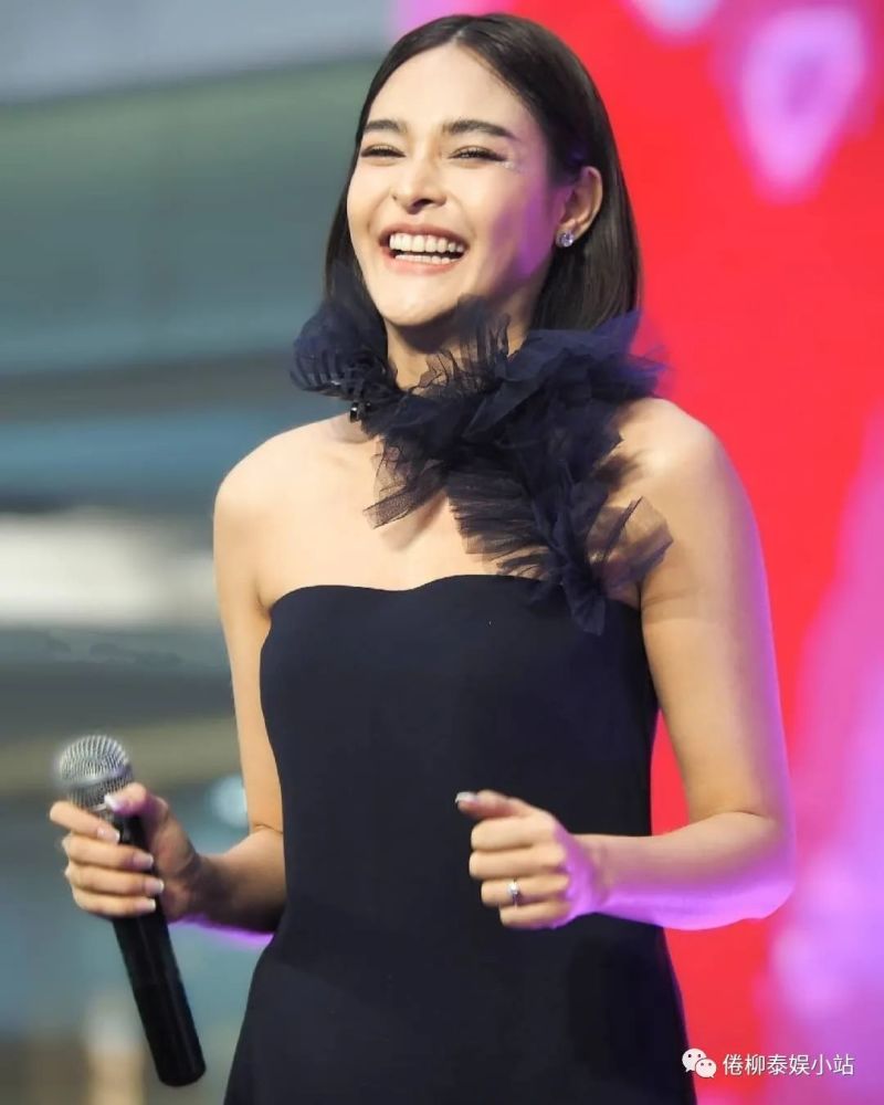 死不承认的一对!泰星pooklook:与mike还不是恋人,他没有请求过