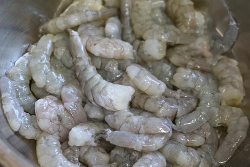 一道鲜嫩脆爽的家常菜,希望能留住那个她的胃