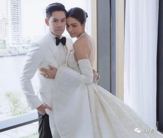 泰星rita结婚了与富豪老公青梅竹马泰圈有钱有颜的hiso们