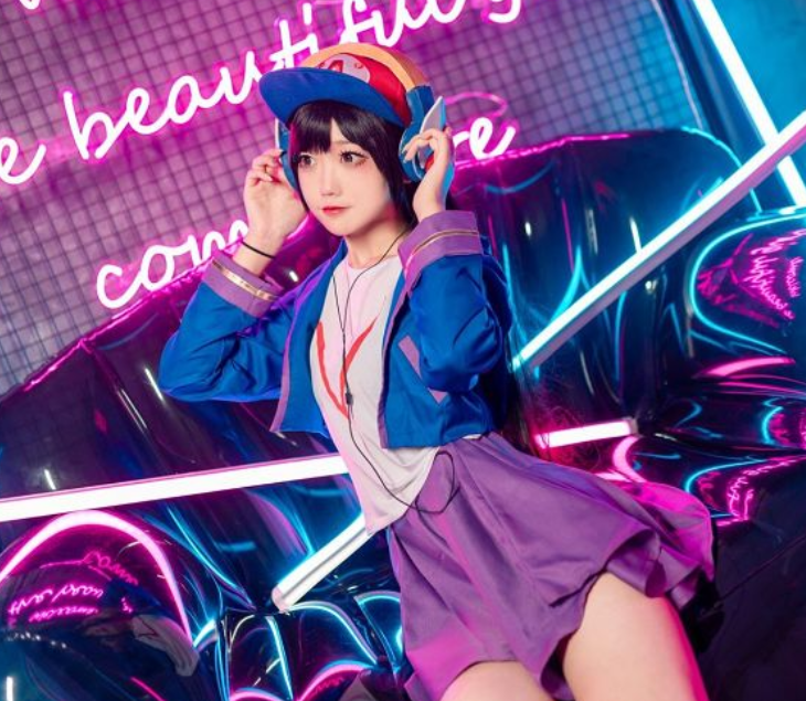 小姐姐cos"小鲁班",既清纯又性感,这鲁班我追定了!