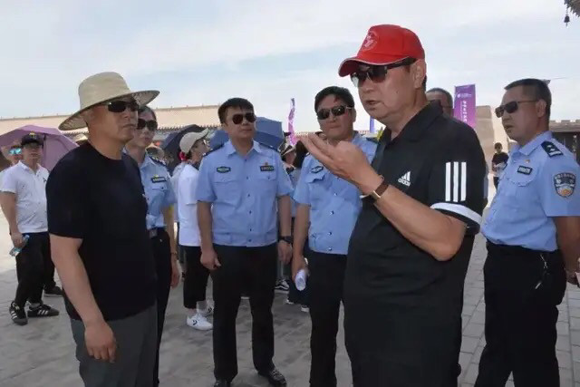 近日,经嘉峪关市委批准立案的嘉峪关市公安局原党委委员高宏严重违纪