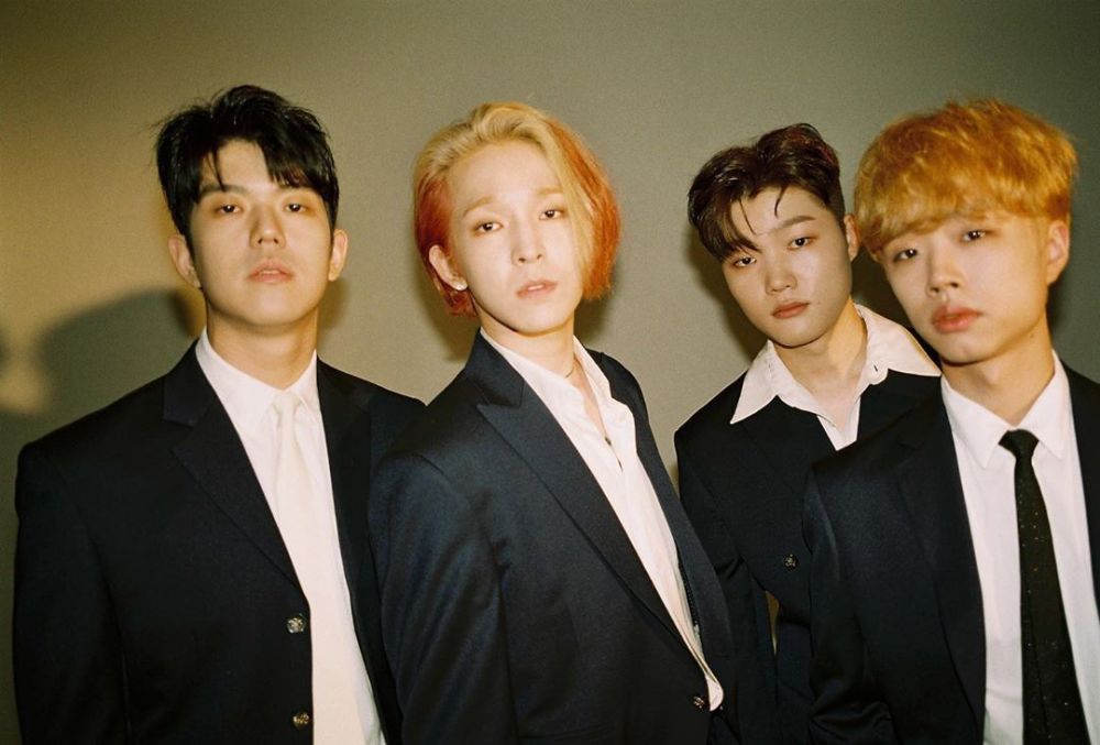 一天12片精神药直播抽烟下跪还要枪退出winner后的南太铉到底怎么了