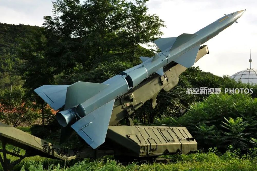 国产大型防空导弹,长10米重2.3吨,敌机不敢蔑视的东方武器