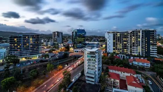 澳洲昆士兰大学排名_澳洲昆士兰大学将成为世界首个利用可再生能源供应
