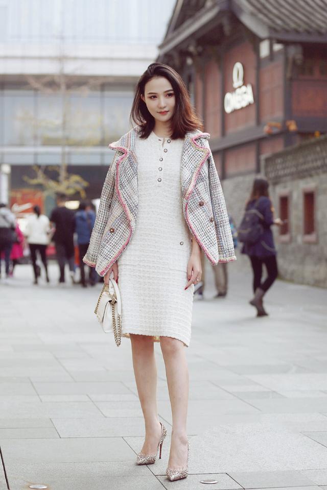 早春最流行的小香风俏丽甜美又时髦演绎你的独特摩登气息