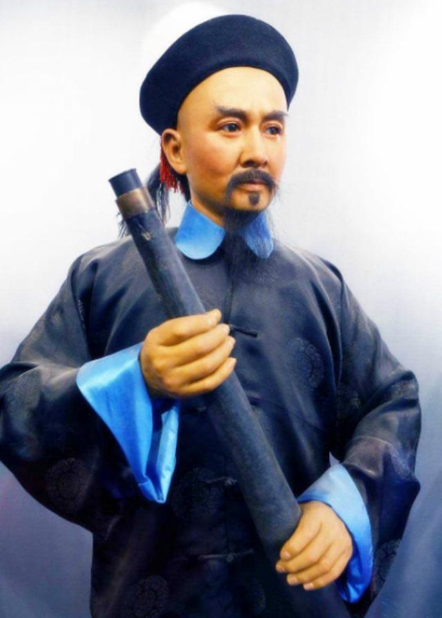 于是,伍秉鉴想到了一个两全其美的主意:他先是与外国人进行了协商,从