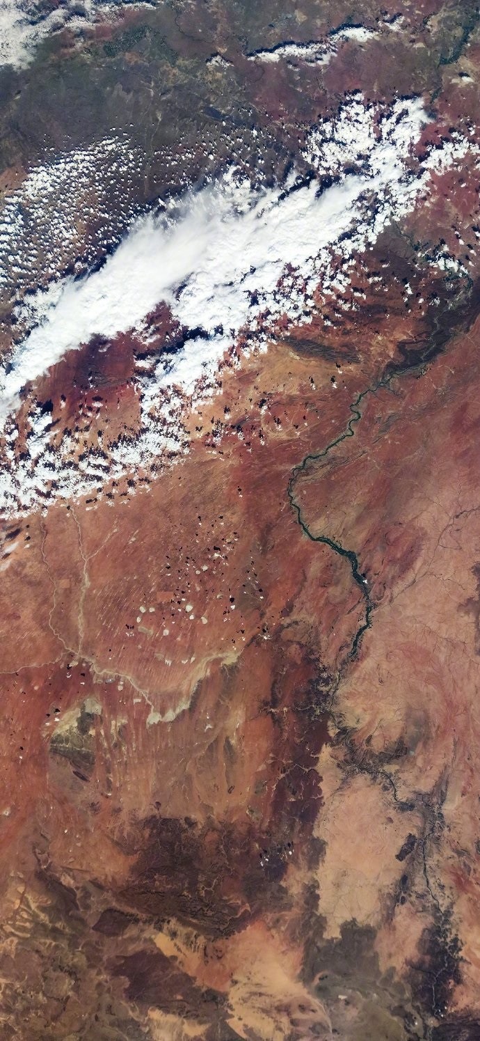 小米10pro一亿像素拍地球第二波壁纸下载昼夜交替冰雪南极