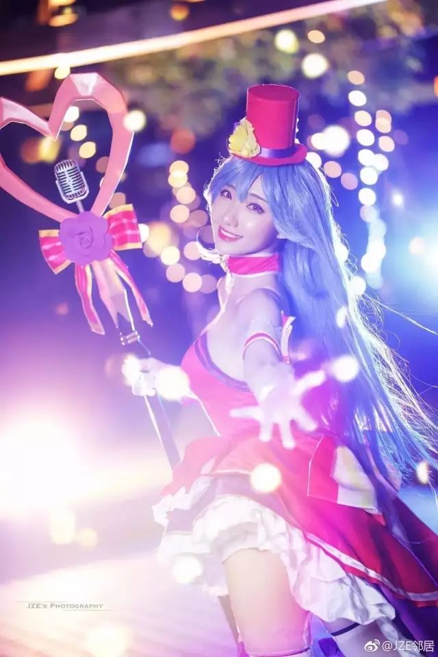 王昭君老夫子狄仁杰扁鹊钟无艳孙膑孙尚香刘禅(找不到cos了)庄周妲己