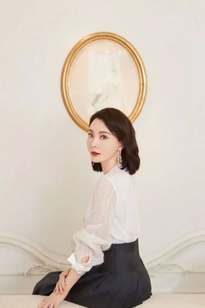 《完美关系》爆火!43岁陈数屡上热搜!诠释中国