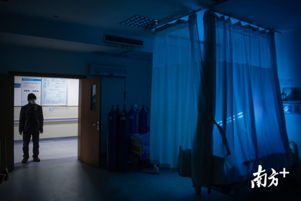 昏暗的病房背景图片图片