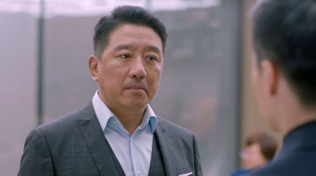 《安家》上海滩大亨,意外进演艺圈,演技不输陈宝国,儿子更优秀