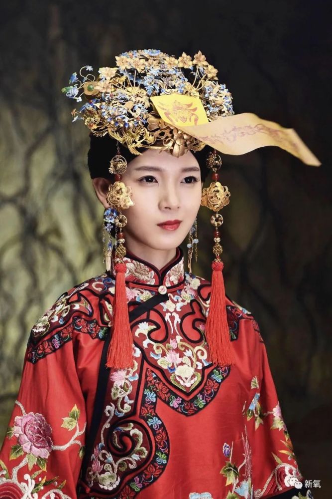 像蔡艺侬这样有着明显审美偏好的老板,导演,编剧等不在少数,比如琼瑶