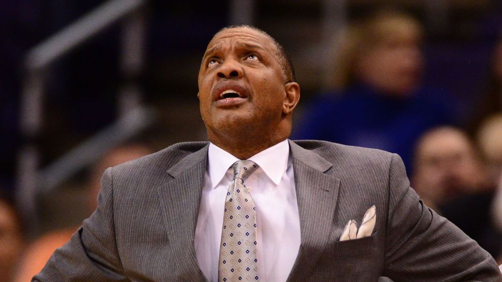 "鹈鹕科尔"端着3巨头31年拐点 勇士5小那套不灵1年下课?