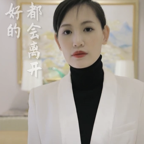 馬蓉自制愛情劇《他不懂珍惜》,穿職業裝像極女強人,演技令人意外