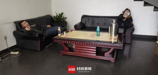 石正丽现身华南海鲜市场采样： 啥话都不敢说了(图)