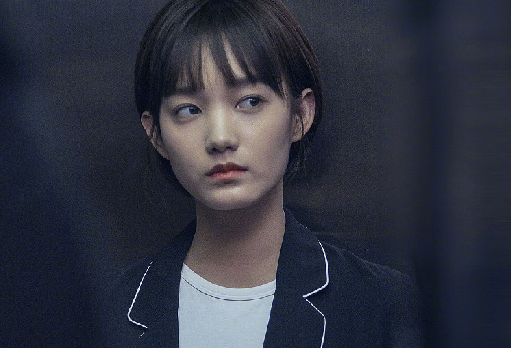 完美关系:路易斯二重身份曝光,父亲是上海大佬,为黄轩投资上亿现金