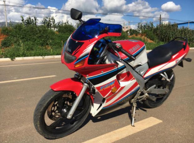 国产论动力,谁能干过春风250sr?