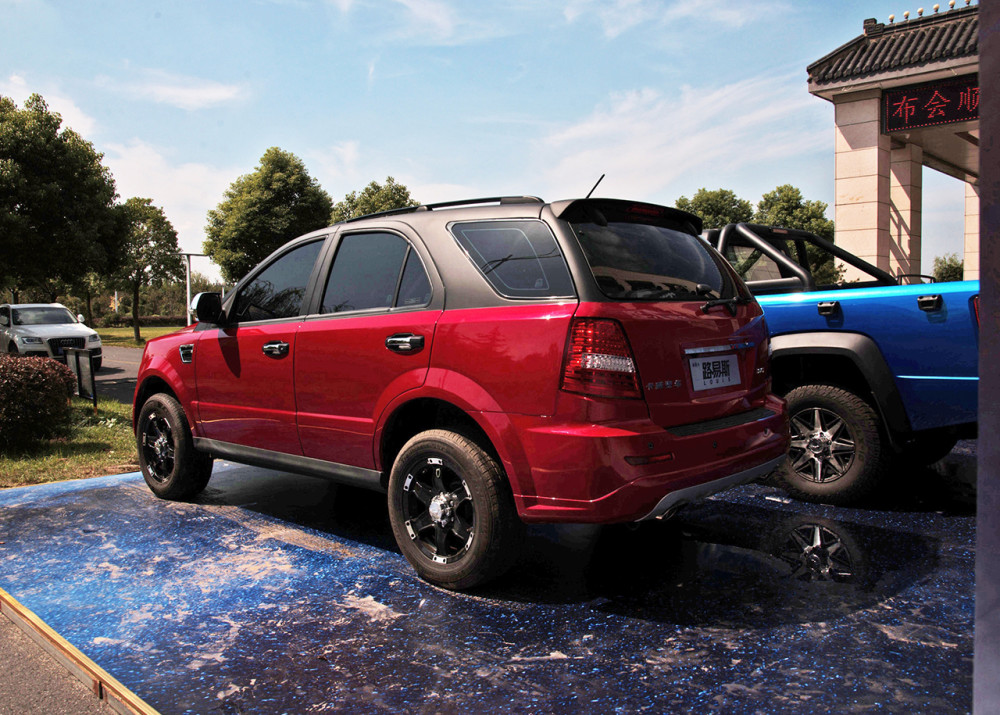 明明是国产车取了个洋名字路易斯不到一年停产了