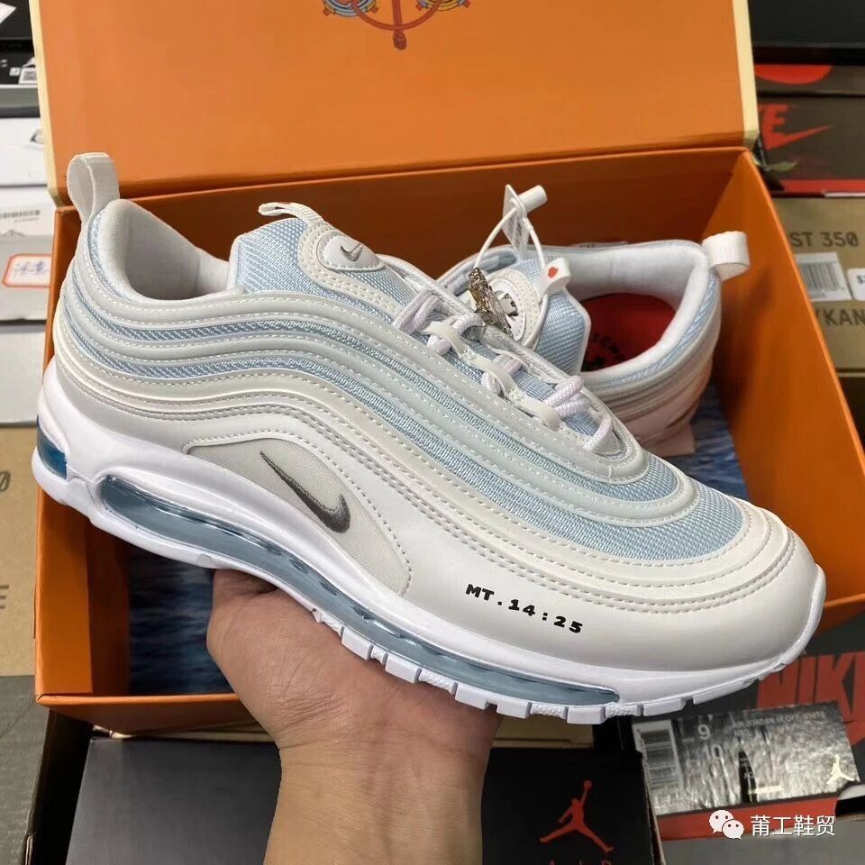 气垫内注入圣水这是什么玩法耐克airmax97耶稣联名开箱