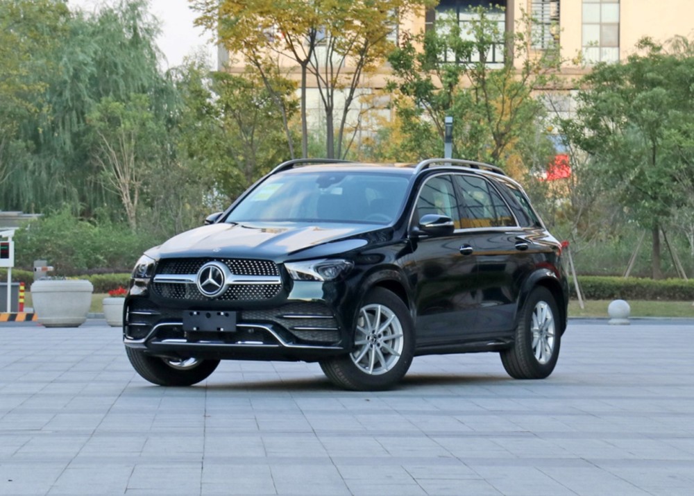 基本奔驰的传统在外形上稍作改进全新gle起售价7278万