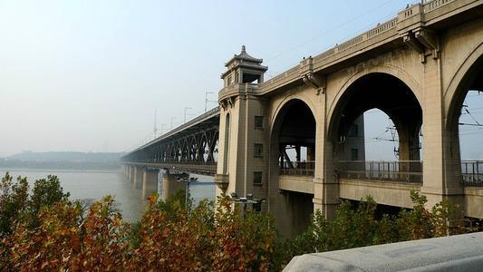 2020房价下跌城市排名2020房价近10个城市下跌10%:告诉你哪些城市房子不能