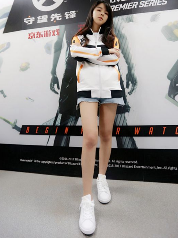 原以为沫子学过十国语言是吹牛,当听到她说英语的那刻,大家终于相信了