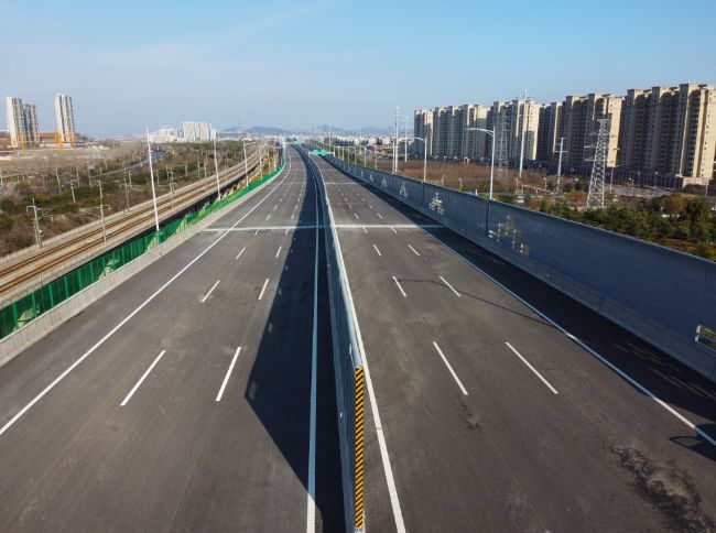 刚刚,又一高架快速路开通!到这些地方更快了!