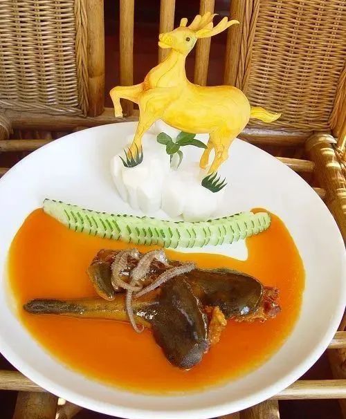 美食探秘:传统名菜烧鹿尾儿的历史