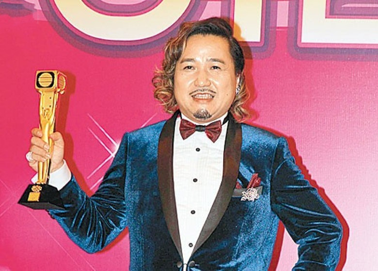 每部《法证先锋》他都演小角色 为赚钱医爱女不停工作熬坏身体