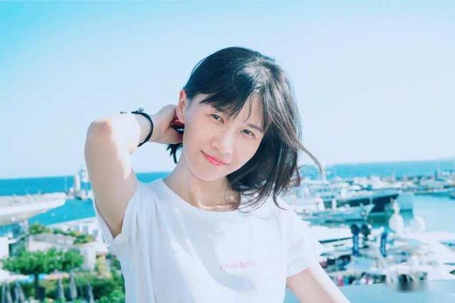 【作者】有趣的田园猫【申明】文章版权归八尾喵娱乐账号所有,任何